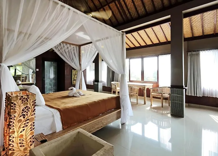 Huge Amazing Campuhan Ridge Walk View Ubud