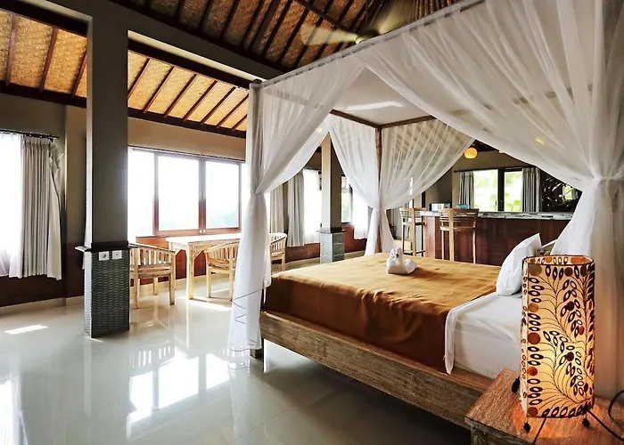 Huge Amazing Campuhan Ridge Walk View Ubud